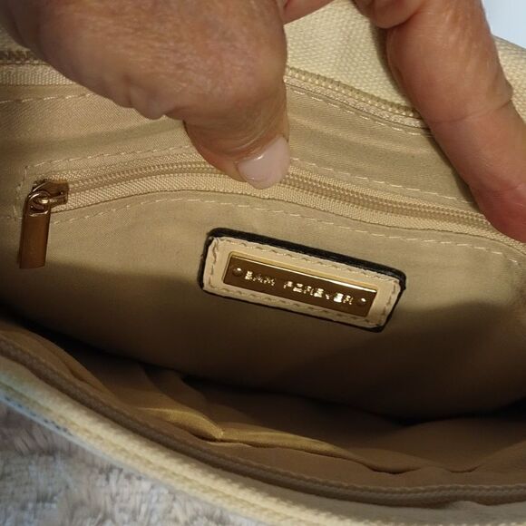 Bam Forever Embroidered Clutch Purse - Picture 6 of 7